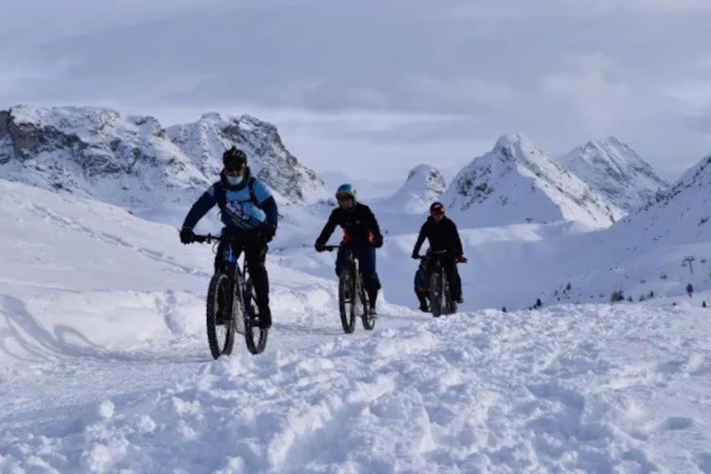 Appartement Belle Plagne Et Parking Ла План Екстериор снимка